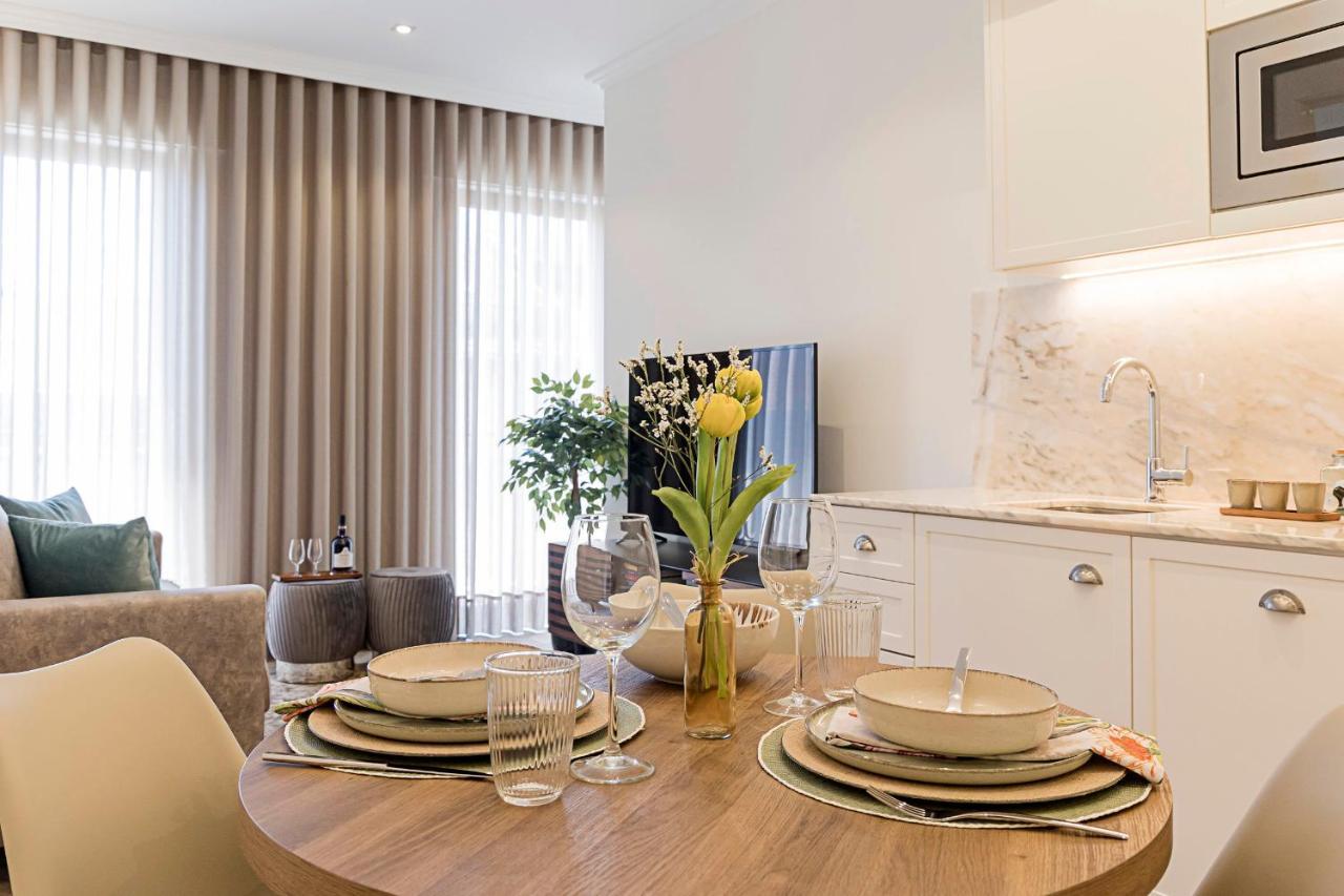 19 Nineteen Suites - Espinho Espinho  Ngoại thất bức ảnh