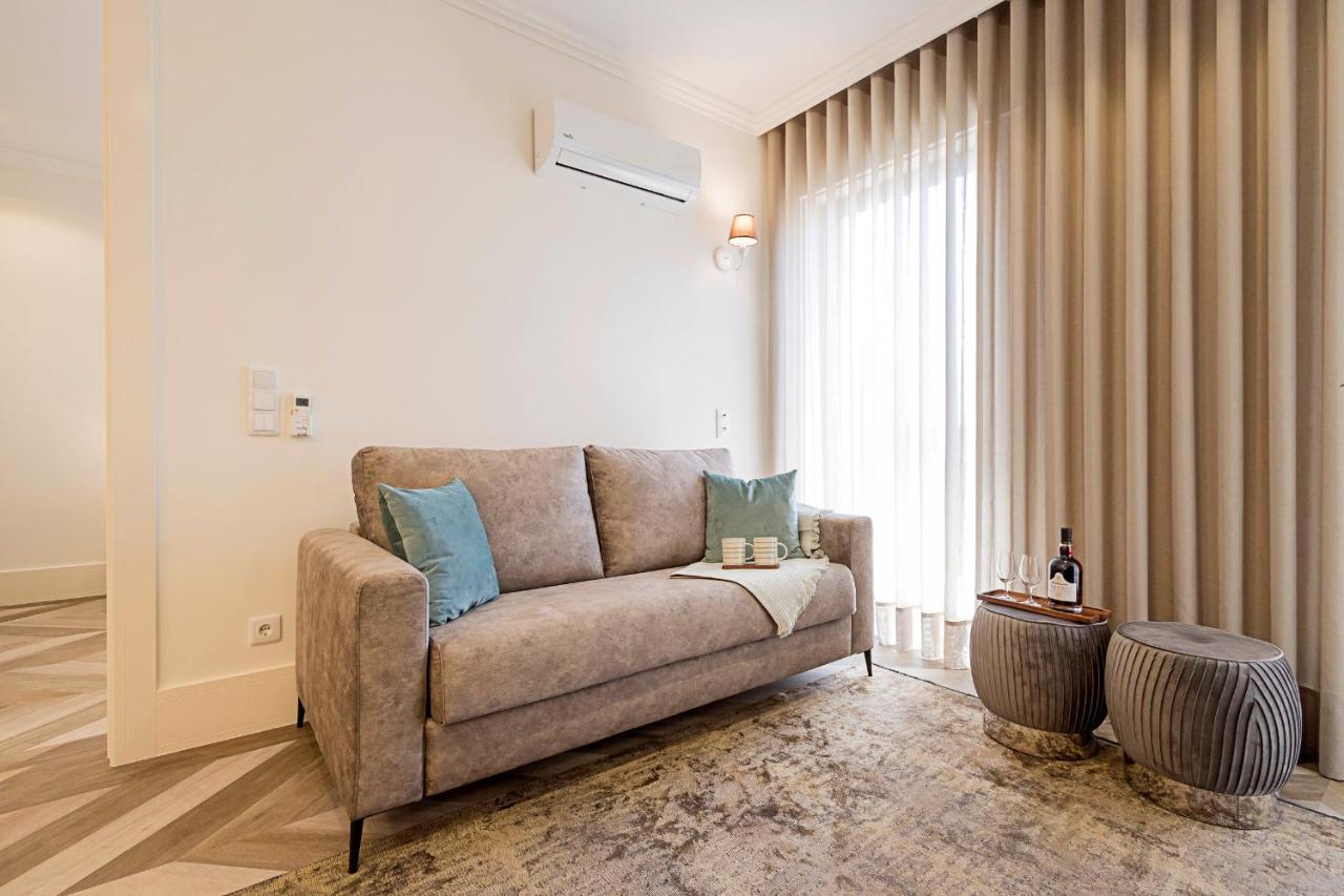 19 Nineteen Suites - Espinho Espinho  Ngoại thất bức ảnh