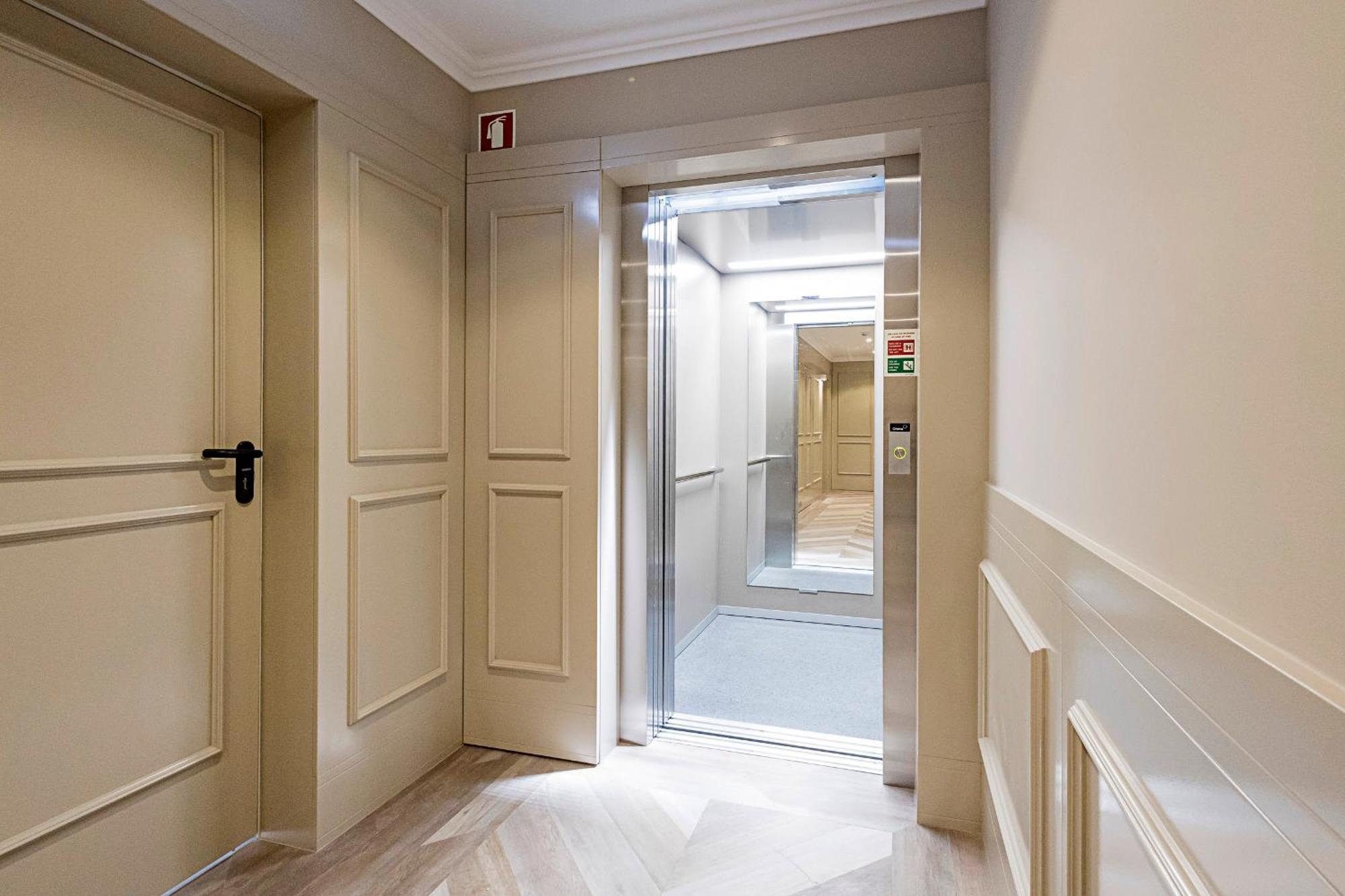 19 Nineteen Suites - Espinho Espinho  Ngoại thất bức ảnh