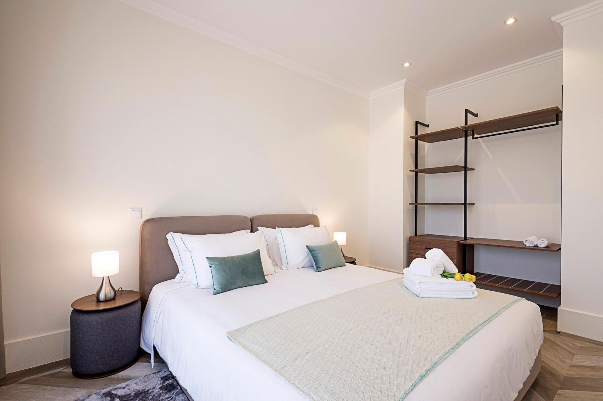 19 Nineteen Suites - Espinho Espinho  Phòng bức ảnh